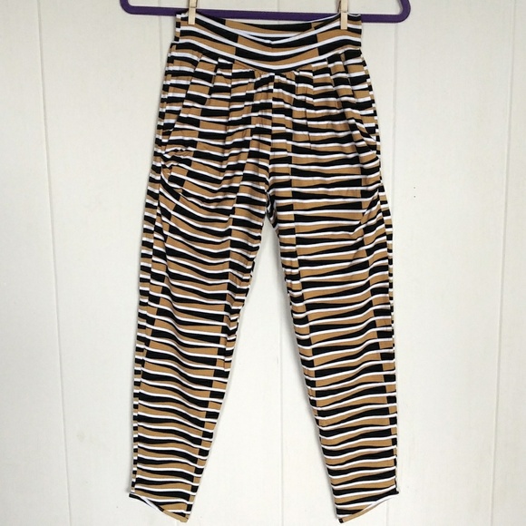 Ava Sky🌌 Pant Angle📐 in Tuscan Geoladder-Used - Picture 8 of 10